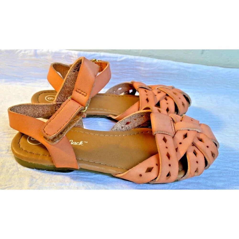 Cat & Jack Girls Elysia Closed Toe Ankle Strap Comfort Sandals Tan -Sz 9 Toddler